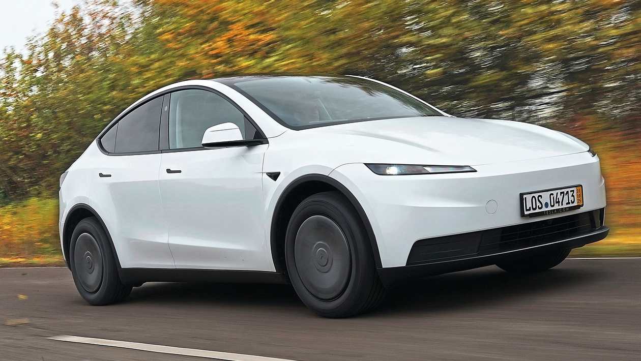 New Tesla Model Y Standard 2025 review: proof that less is more | Auto Express